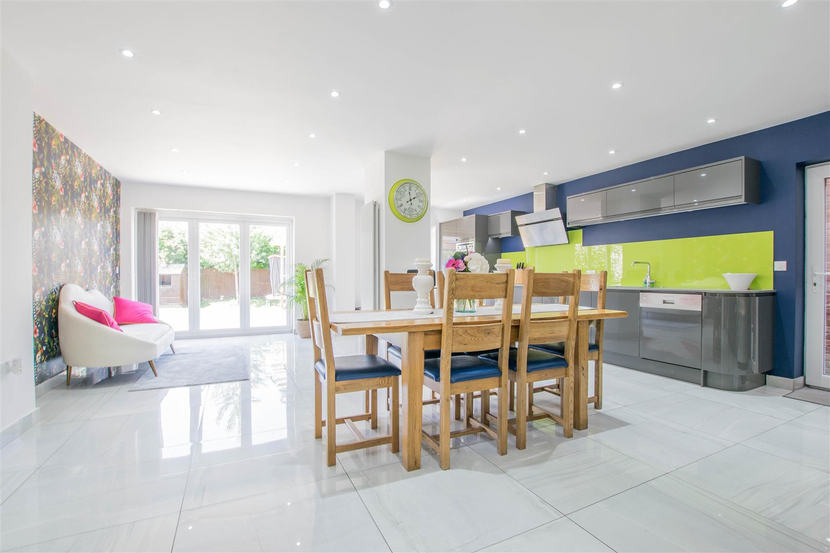 Derby Road, Dobbs Weir